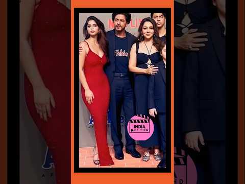 Complete Khan family in one frame 😍 #srk #suhanakhan #aryankhan #thearchies #shorts