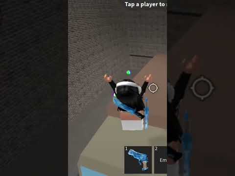Idk I hit that shot! #roblox #mm2edit #mm2gameplay #mm2