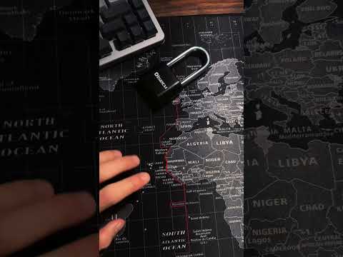 Flipper Zero opens lock