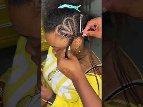 I love when my clients bring me pictures | this freestyle turned out so pretty #braid  #braidstyles