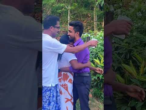 මගෙ වගේම ඔයාගෙ අම්මයි තාත්තයි බලන් ඉන්න දවසක්... ❤️ ඒ සතුට එයාලට දෙන්නම ඕනෙ...🥹