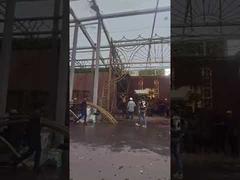 Mukesh Ambani's house antila out side construction