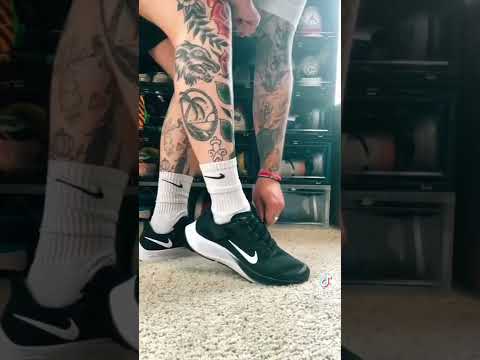 Nike Pegasus flyease