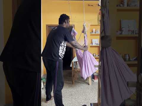 இது தந்தை பாடும் தாலாட்டு