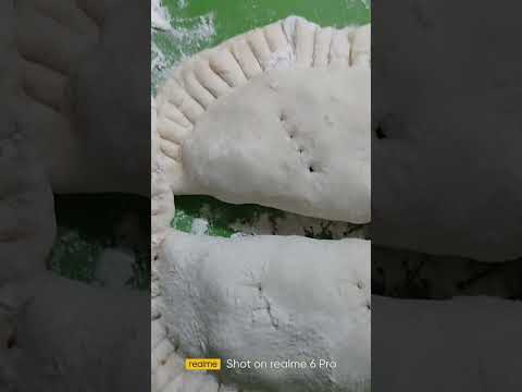 Empanadas is ready to cook.
