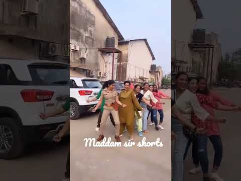 #yuki new reel 😂 #maddamsir #gulkijoshi #yuktikapoor