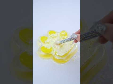 BUBU Unboxing Squishy 🐾🐾 Yellow Cat Paw Squishy #squishy #satisfying #shorts