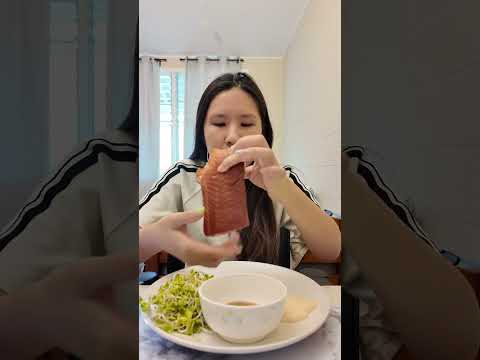 Did I just eat a tapeworm?!? Raw soy marinated salmon mukbang #mukbang
