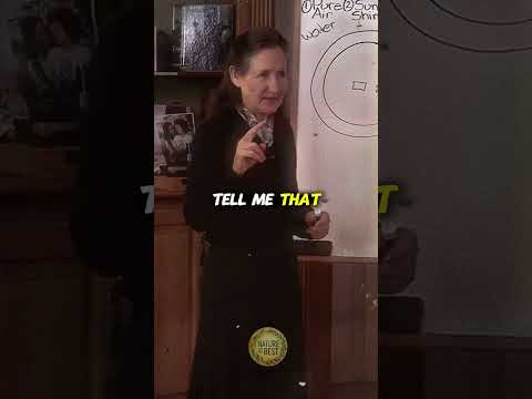 STOP Drinking Water Wrong! (How to Get Water INSIDE Your Cells) Barbara O'Neill #motivation  #diet