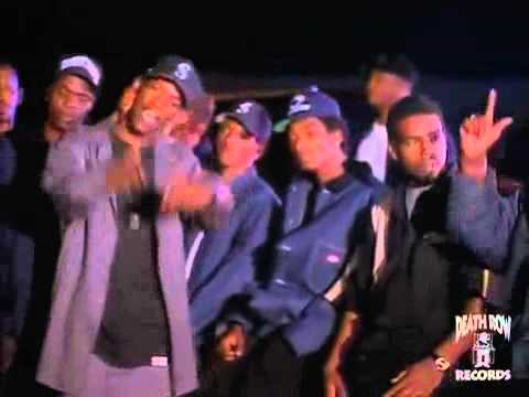 Tha Dogg Pound - Puffin on blunt and drankin tanqueray (1992)