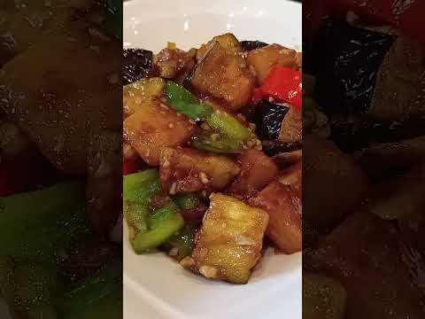 Melbourne-Clayton-魔都饭店-素三仙