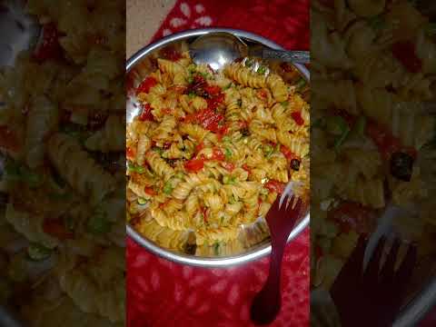 pasta kis kis ko pasand hai😋 #song #dance #coversong #viralvideo #popularsong #melodiousvoice