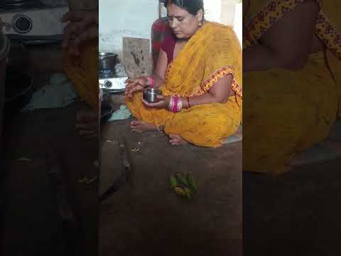 सुबह की ताज़गी | चाय की चुस्की और सब्ज़ी की तैयारी"#सुबहकीताज़गी #TeaTime #KitchenVibes