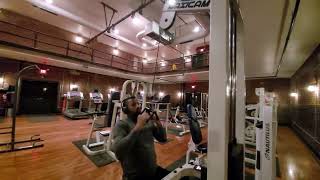 🔥Sculpt and Strengthen With Controlled Movement at 140 LBS With a V-Shape Attachment 💪🔥