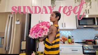 ep. 22 | SUNDAY RESET! girl talks, make a bouquet with me, cooking, yoga in the park + more! 