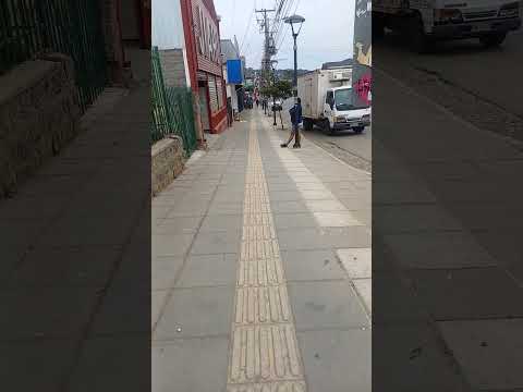 caminando