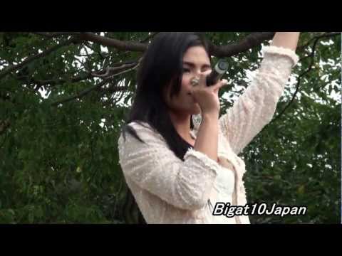 Lovi Poe - "Hot﻿ Stuff" @Barrio Fiesta Japan 2012-09-02