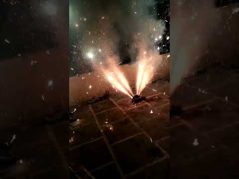 Mercury sizzling peacock dance 🦚|| Peacock fountain fireworks 🎇  #fireworks #diwalicrackers #patakhe