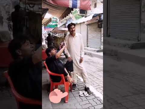 कॉमेडी और फनी वीडियो#funny #comedy #statusvideo #shorts#viral#youtubeshorts #Shorts