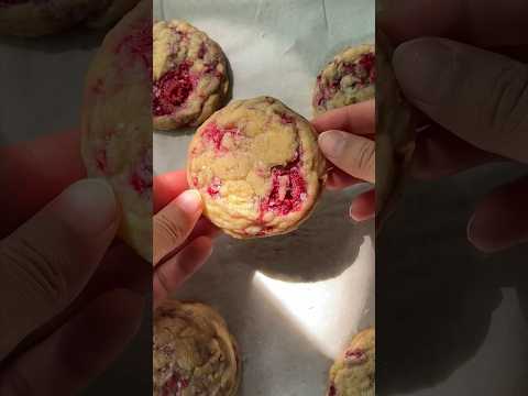 These vanilla raspberry cookies might be the best cookies I’ve made yet!