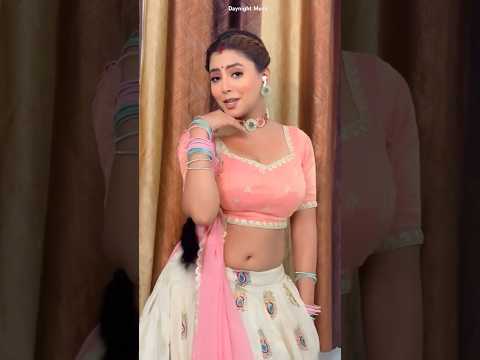 #shots  देखिए Mahi Shrivastav अपनी नथुनिया पर दीवानी है | #viralvideo #bhojpuri #viralshorts #shilpi
