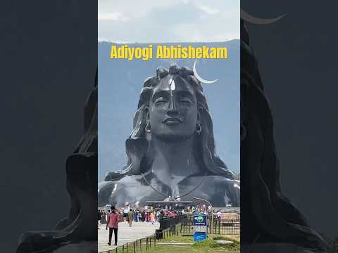 Jal Abhishekam of Adiyogi