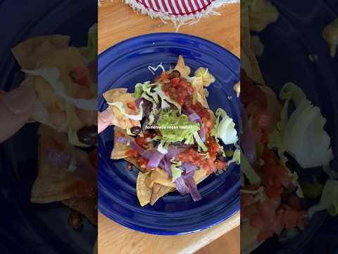 What I Eat in a Day on a Plant-Based Diet on Vacation! #nachos #indianfood