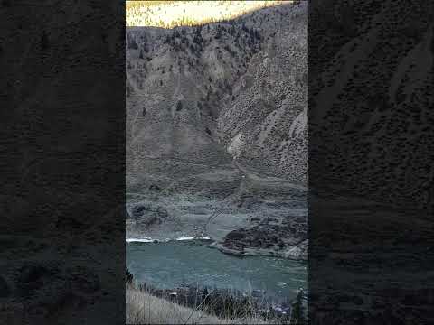 This Guy has a Nice Claim - Inside Corner Bench Underlain by Bedrock #goldmining #claim #bedrock