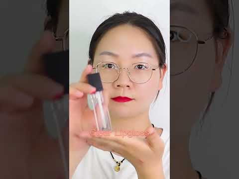 Shimmering Lip Gloss for a Stunning Look! ✨