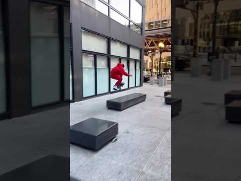 craziest pop i've seen in my life  #skateboarding #shortsvideo