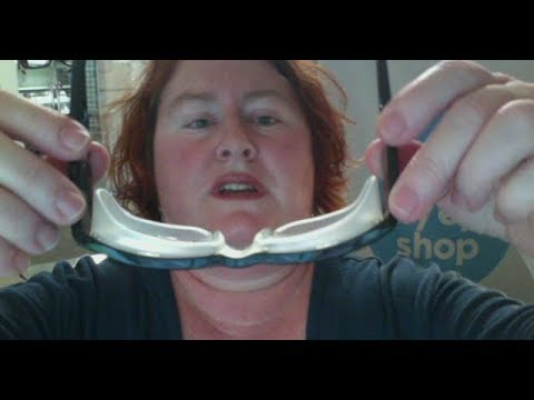 All About Dry Eye Glasses
