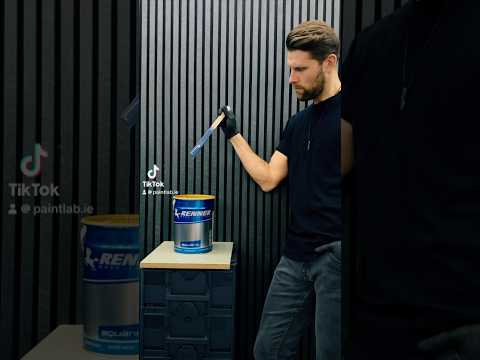 Mixing up some magic! Watch as I turn this paint into the deepest, dreamiest blue. 🎨💙 #painting
