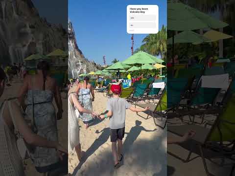 A day at Volcano Bay! #like #roadtoo100subs #shorts #amazing #america #subscribe #music #funny