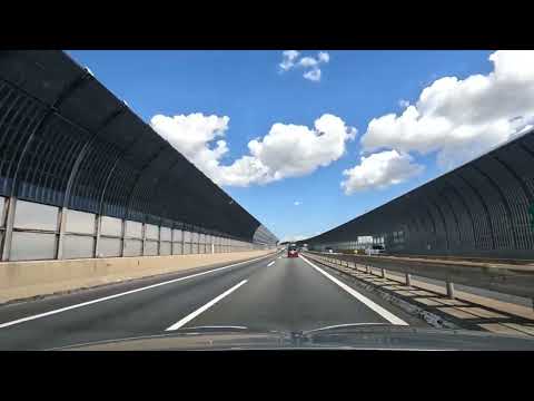 夏空の 外環道・川口JCT