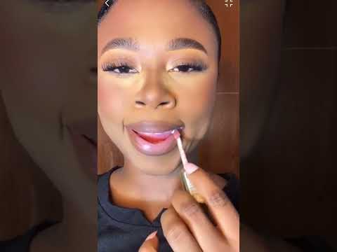Lips tutorial #makeup #lipstutorial #creator #influencer #contentcreator #lipgloss #lipbalm #mua