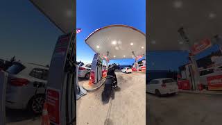 Yamaha R1 vs Aprilia RSV4 | Saw Aprilia on the road | 4 round race 