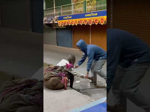 watch till end 🥺 #kindness #viralvideo #behuman #humanity #homeless
