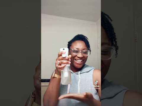 Spray Bottle vs Mist Bottle #naturalhair #hairgrowthchallenge #protectivestyles #minitwists #hairtok