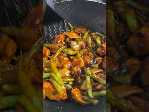 You will never need to but takeout again. Lets make String bean chicken 🐓 #shortsfeed #recipe