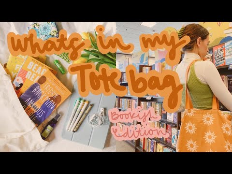 What's in my tote bag👜📚 | Bookish accessories, everyday staples, sustainability🌱📖