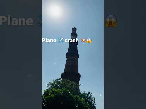 Plane crash in Qutub minar | Worst crash 💥 | #qutubminar longest minar in india ~ Dangerous #viral