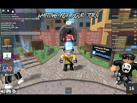 Playing Murderer myestry bruh it went wrong in chat...