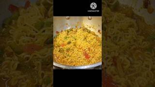 Veg Maggi Recipe | Easy &Tasty Maggi Masala #shorts #shortsvideo #rasoitips