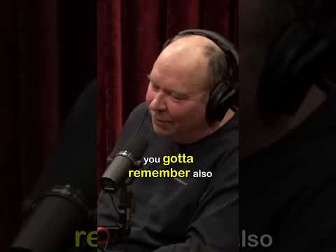 JOE's spider-sense was TINGLING 😂😂 #shorts #joerogan