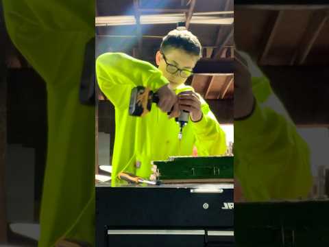 Dewalt vs millwake #dewalt  #milwaukeetool #shortvideo #shorts #subscribe