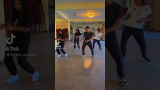 Mala Kada Kada 💔😂 #dance #youtubeshorts #ytshorts #dancevideos #malakadakada  #shorts #shortsvideo