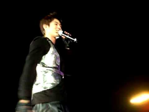 110312 dong bang shin ki2@korean music wave in bangkok