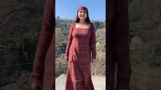 ✨ Himachali Girl Dance 💃 | Traditional Pahadi Folk Music | #shorts #viral #himachalidance #dance