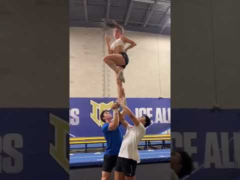 THIS WAS HARD🥹🤠 #cheer #cheerleading #shorts #stunt