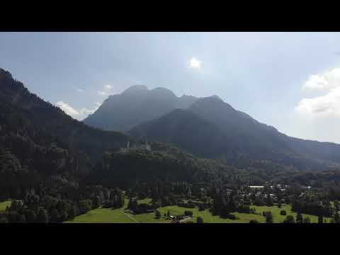 4K Drone Footage of Schloss Neuschwanstein in Germany